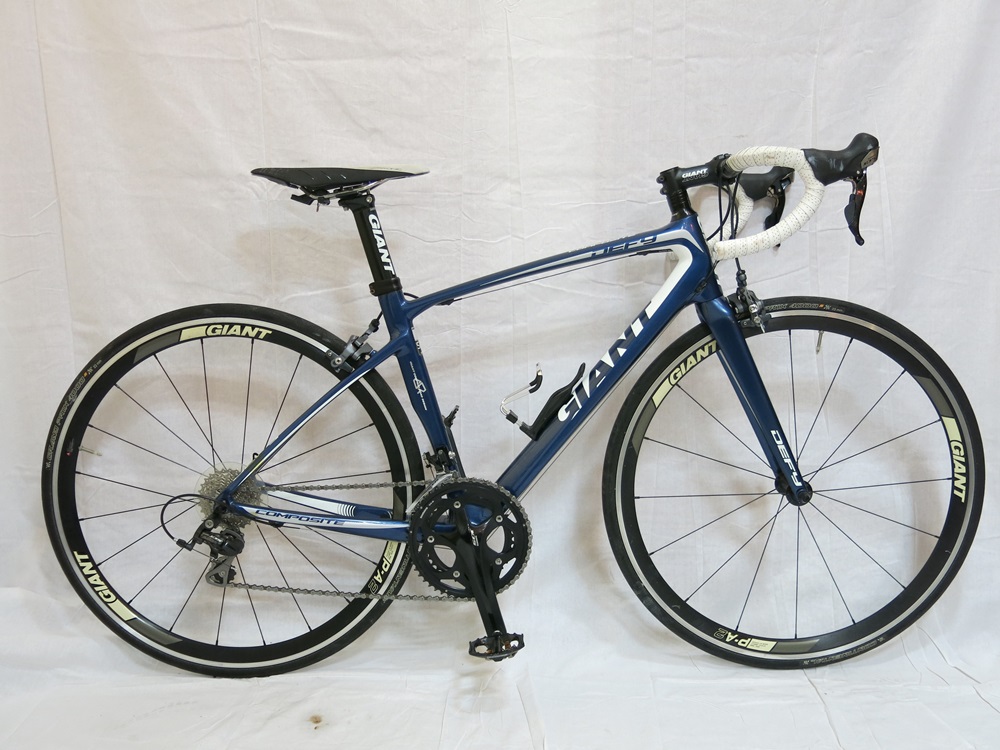 GIANT-DEFY
